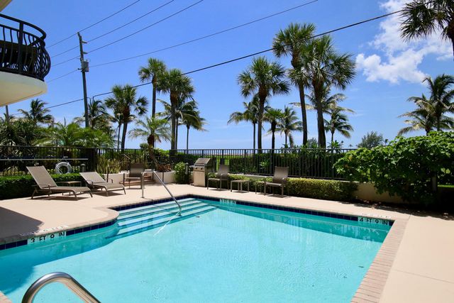 314 Inlet Way 303, Palm Beach Shores, FL 33404