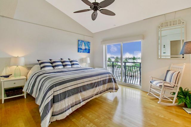 314 Inlet Way 303, Palm Beach Shores, FL 33404