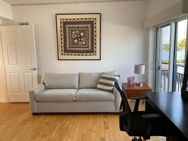 314 Inlet Way 303, Palm Beach Shores, FL 33404