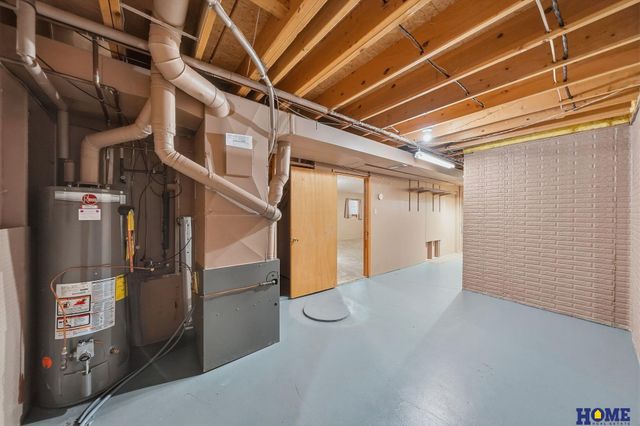 3709 Briarwood Avenue, Lincoln, NE 68516