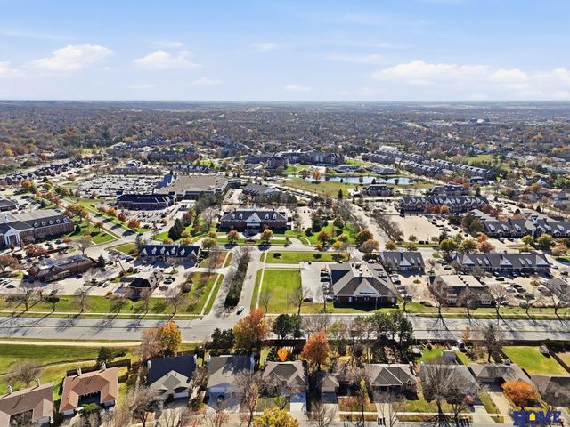 3709 Briarwood Avenue, Lincoln, NE 68516