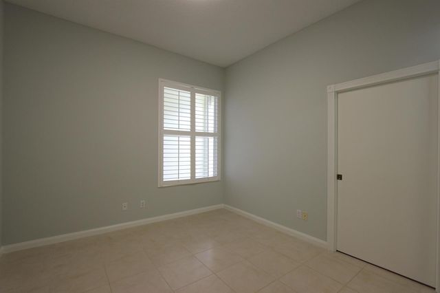 117 Hampton Circle, Jupiter, FL 33458