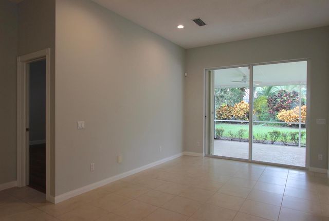 117 Hampton Circle, Jupiter, FL 33458
