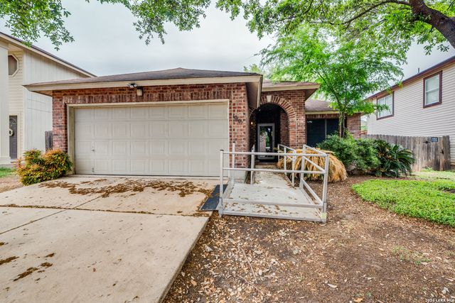 10607 Cavelier, San Antonio, TX 78254