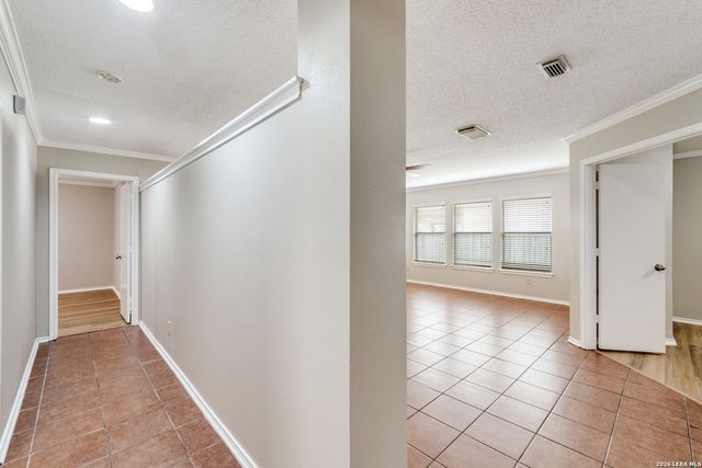 10607 Cavelier, San Antonio, TX 78254