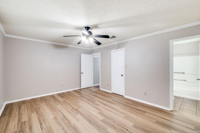 10607 Cavelier, San Antonio, TX 78254