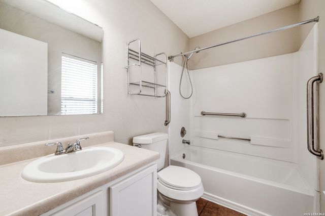 10607 Cavelier, San Antonio, TX 78254