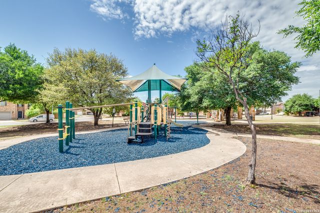 10607 Cavelier, San Antonio, TX 78254