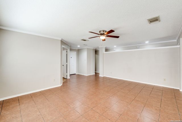 10607 Cavelier, San Antonio, TX 78254