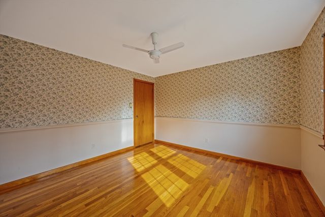 3 Miller Ave, South Hadley, MA 01075