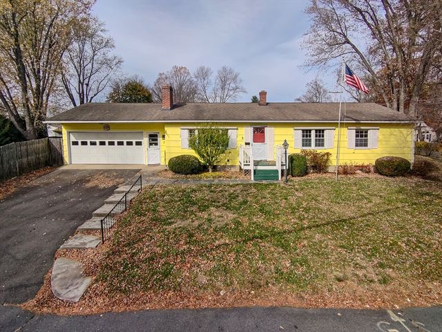 3 Miller Ave, South Hadley, MA 01075
