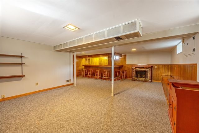 3 Miller Ave, South Hadley, MA 01075