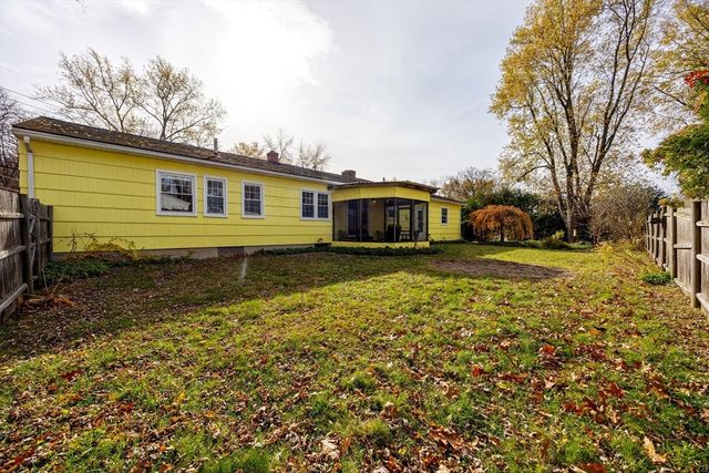 3 Miller Ave, South Hadley, MA 01075