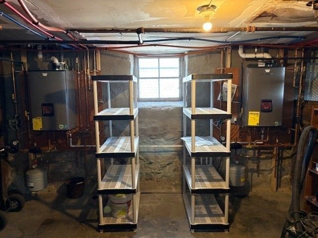 644-648 King Philip St, Fall River, MA 02724