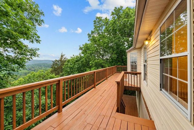 70 Campfire Drive, Branson West, MO 65737
