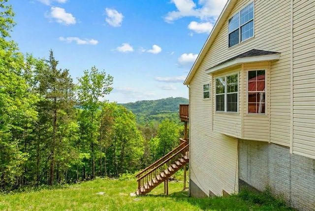 70 Campfire Drive, Branson West, MO 65737