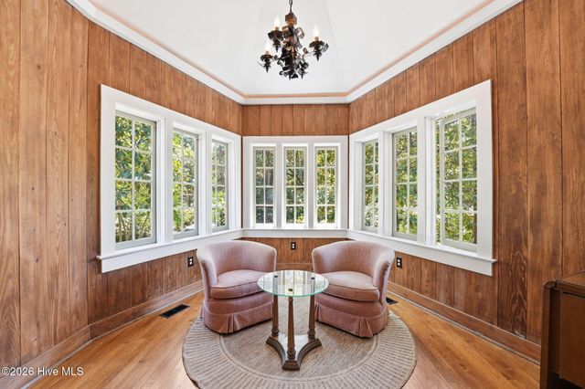 650 E Indiana Avenue, Southern Pines, NC 28387