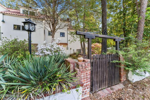 650 E Indiana Avenue, Southern Pines, NC 28387