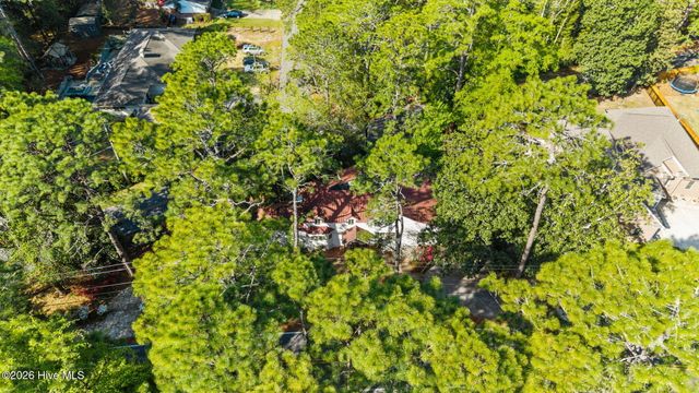 650 E Indiana Avenue, Southern Pines, NC 28387