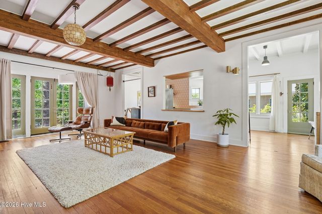 650 E Indiana Avenue, Southern Pines, NC 28387