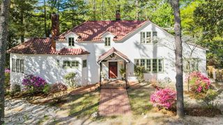 650 E Indiana Avenue, Southern Pines, NC 28387