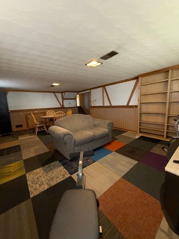 16549 Cottage Grove Avenue, South Holland, IL 60473