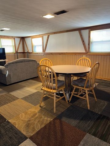 16549 Cottage Grove Avenue, South Holland, IL 60473