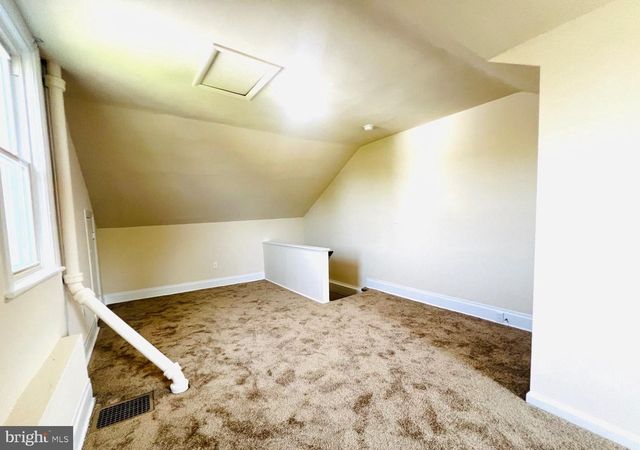 617 3RD ST, Beverly, NJ 08010