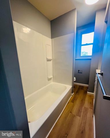 617 3RD ST, Beverly, NJ 08010
