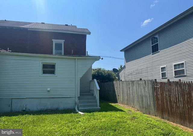 617 3RD ST, Beverly, NJ 08010