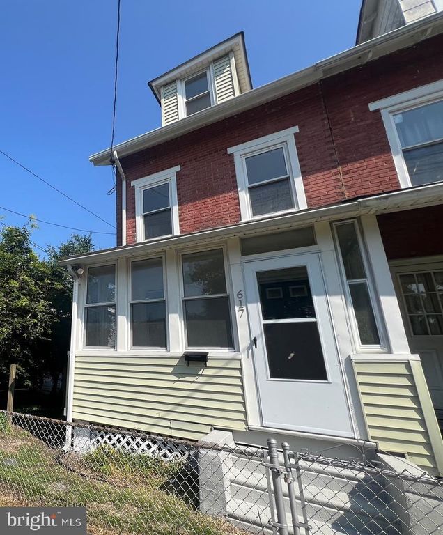 617 3RD ST, Beverly, NJ 08010