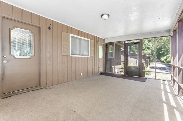 407 Holiday Drive, Lake Holiday, IL 60552