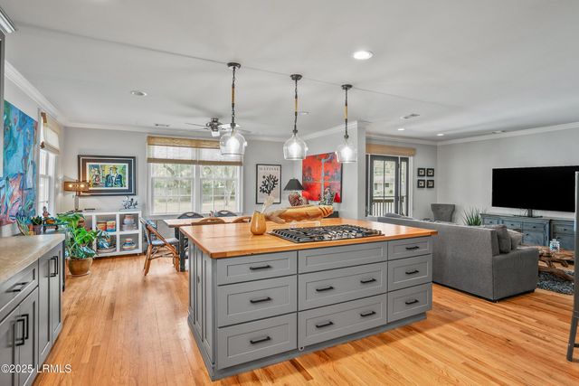 406 Heyward Street, Beaufort, SC 29902