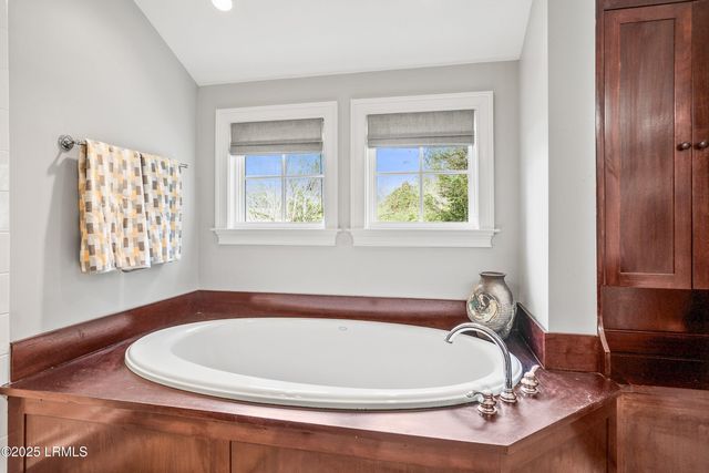 406 Heyward Street, Beaufort, SC 29902