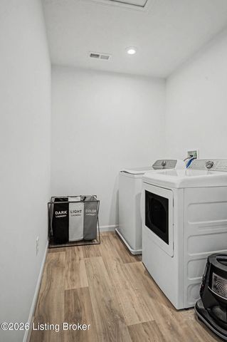 17809 Bridle Run Dr, Louisville, KY 40245