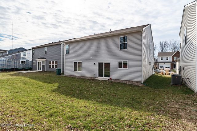 17809 Bridle Run Dr, Louisville, KY 40245