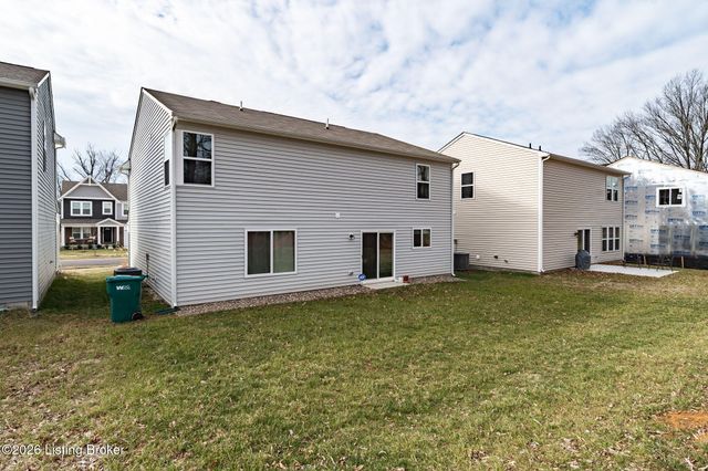 17809 Bridle Run Dr, Louisville, KY 40245