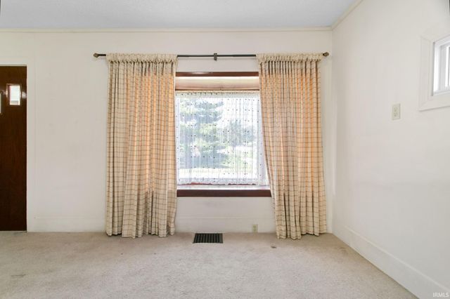 1906 Sarah Street, Mishawaka, IN 46545
