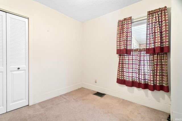 1906 Sarah Street, Mishawaka, IN 46545