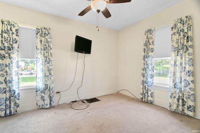 1906 Sarah Street, Mishawaka, IN 46545