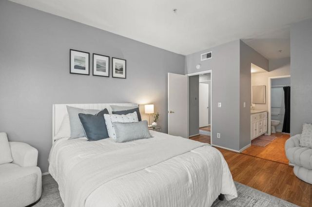 1280 Stanhope Lane 338, Hayward, CA 94545