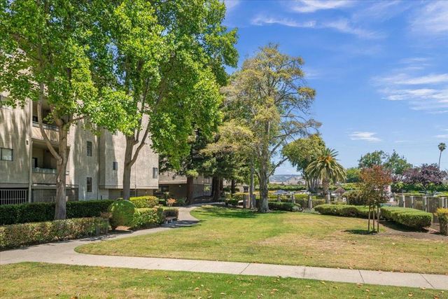 1280 Stanhope Lane 338, Hayward, CA 94545
