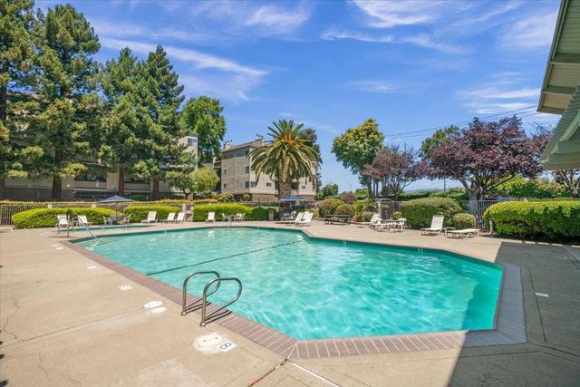 1280 Stanhope Lane 338, Hayward, CA 94545