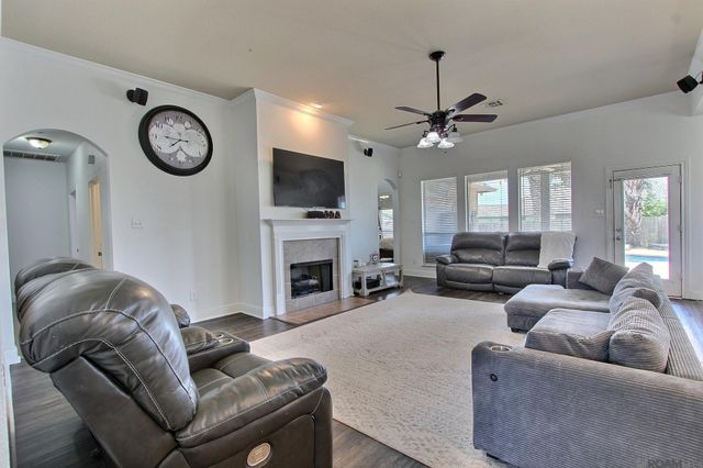 41240 Colonial Dr, Sorrento, LA 70778