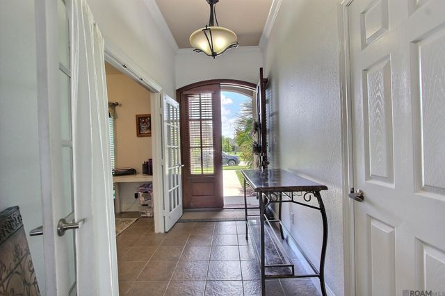 41240 Colonial Dr, Sorrento, LA 70778