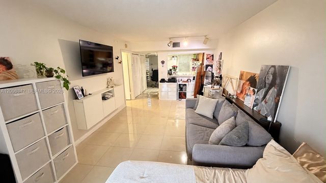 5200 NW 31st Avenue 82, Fort Lauderdale, FL 33309