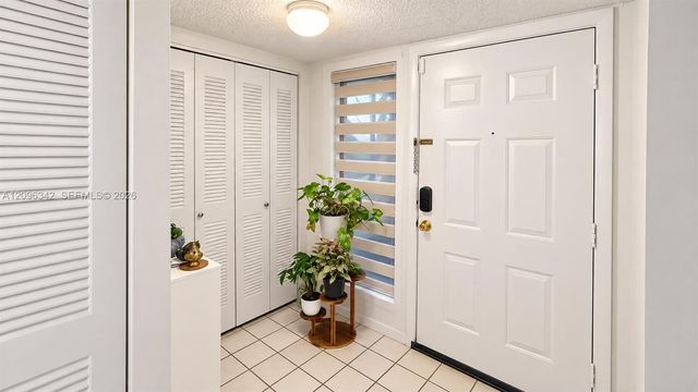 5200 NW 31st Avenue 82, Fort Lauderdale, FL 33309