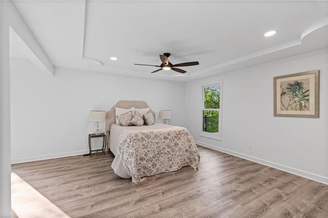 9051 HILLVIEW Drive, De Soto, KS 66018