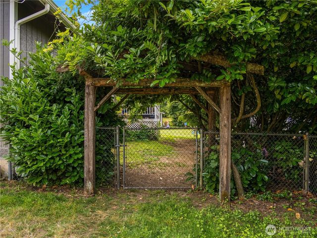 602 S Main Street, Bucoda, WA 98530