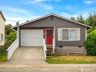 602 S Main Street, Bucoda, WA 98530